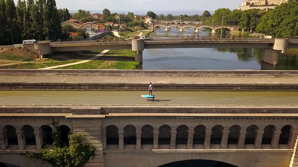 Vidéo PWR-Foil, du foil électrique, sur le Canal du Midi