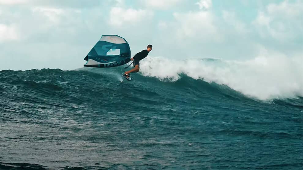 Surf and wing foil sessions avec Malae McElheny