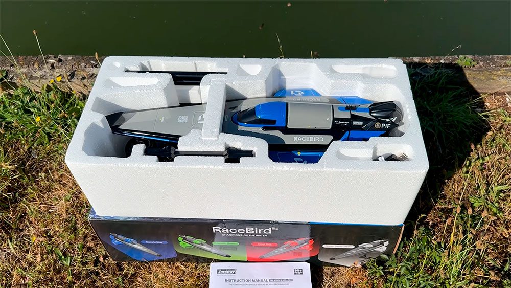 Test bateau électrique sur foil E1 Racebird radiocommandé !