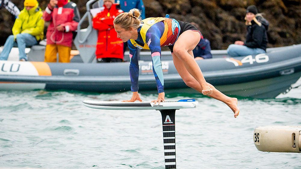 Première mondial, une course de pumping foil !