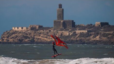 Session Wing Foil à Essaouira avec la team Foil & Kite Attitude