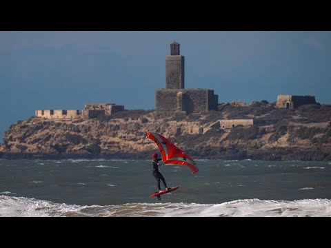 Session Wing Foil à Essaouira avec la team Foil & Kite Attitude