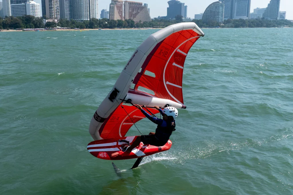 Starboard X-15 Class Foilboard pour la course ultime en wing foil