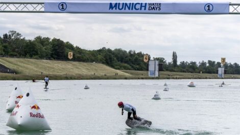 Le Surf Foil World Tour fait ses débuts à Munich